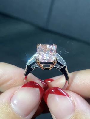 China 5.7ct Lab Diamond Jewelry Pink Cushion Cut Engagement Rings VS2 for sale