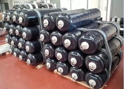 Китай Клетка высокой плотности закрытая пенится заполненные морские обвайзеры стыкует предохранение от корабля подвеса продается