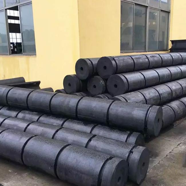 Close-up view of marine rubber fender construction