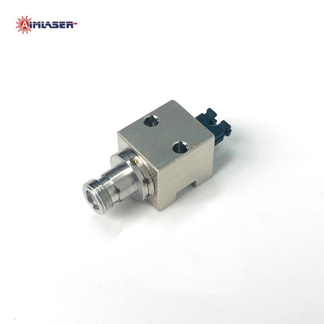 fiber pluggable laser source