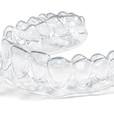 China Formación de vacío dental de chapa de material duro suave PETG para alineador claro en venta