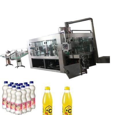 Chine 2 dans 1 ont carbonaté la machine de remplissage d'équipement de mise en bouteilles de boisson/boîte en aluminium à vendre