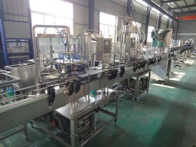 중국 자동적인 작은 유리병 액체 음료 충전물 기계, Monoblock 액체 충전물 기계 판매용