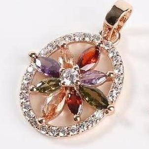 China Oval Marquise 925 Silver Gemstone Pendant Colorful CZ 2.50g For Women Te koop