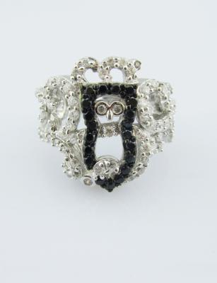 Chine Élégance Rhodium plaqué 925 bijoux en argent ensemble design classique Bezel Setting Stud boucles d'oreilles à vendre