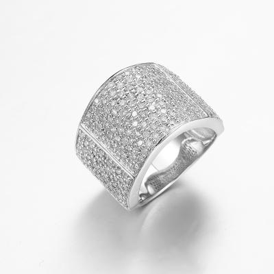 Chine La CZ Sterling Silver Rings Custom Engraving 4,31 grammes enroulent autour de la bague à vendre