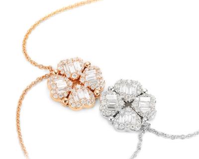 中国 4クローバー18K Gold Diamond Necklace 14.5mm 1.08 CT Women 販売のため