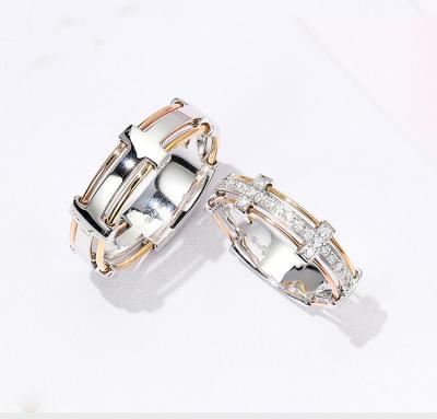 China 4.5g 6.5g 18K Gold Diamond Rings Couples Cross Promise Rings for sale