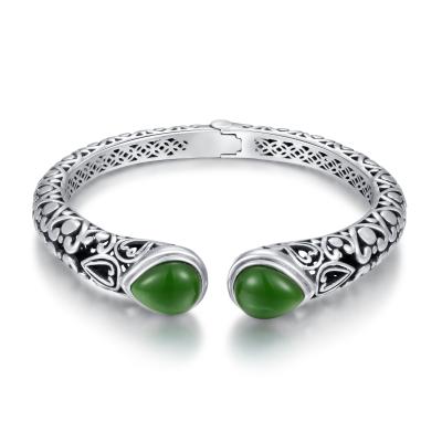China Stones Crystals 925 Sterling Silver Bangles 10x12mm Pearl Shape Green Jade for sale