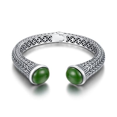 China Cabochon 925 Sterling Silver Gems Bangles 12x14mm Oval Green Jade Stone for sale