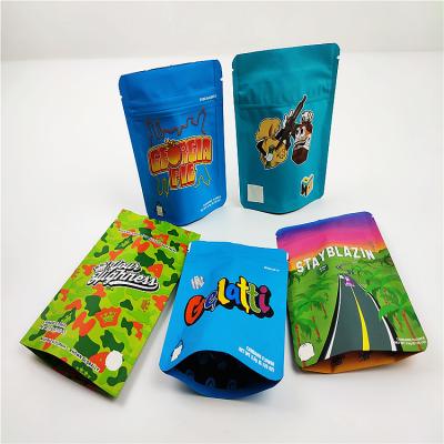 China Mopp 180mic 3.5g Cookies Mylar Bags SGS PET Smell Proof Zipper Bags for sale