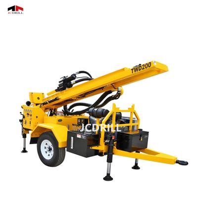 China DTH Hydraulic Trailer Borehole Rig With Mud Pump for sale