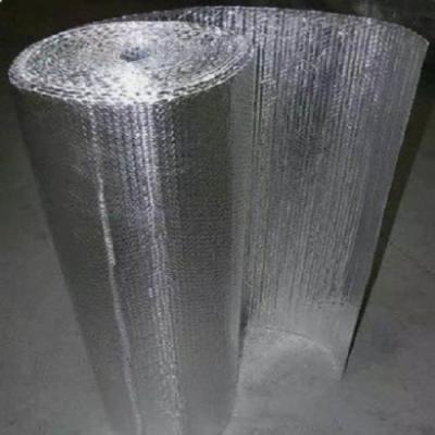Chine Matériel d'isolation thermique de toit d'air de plafond de bulle d'aluminium de petit pain de la chaleur réfléchie en aluminium de construction préfabriquée à vendre