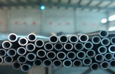China Tubo a prueba de herrumbre del cambiador de calor del acero inoxidable, tubería de alta presión del acero inoxidable en venta