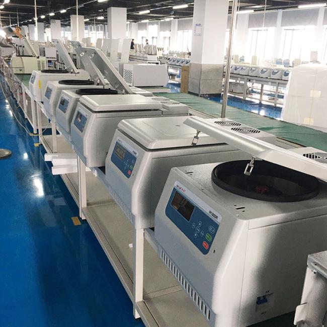 H1850R Centrifuge Close-up