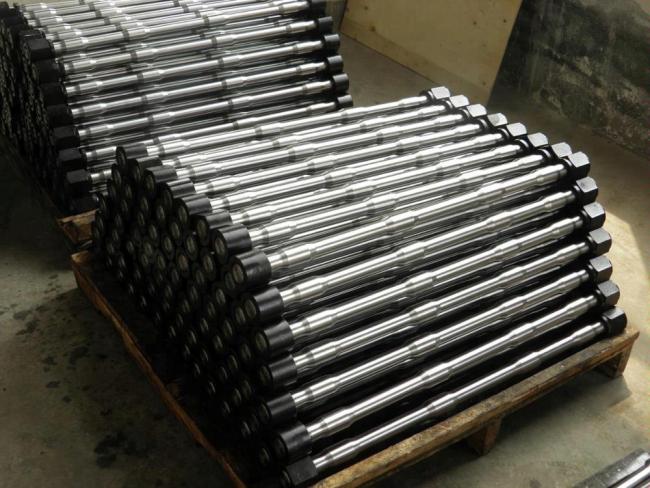 Tractor Hydraulic Breaker Parts Through Bolt In Bulk 1