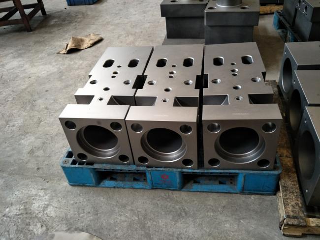 Excavator Backhoe Loader Hydraulic Breaker Parts Spares Rock Hammer Front Head 5