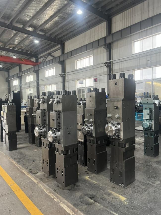 Construction Machinery Hydraulic Hammer Parts Backhoe Breaker Parts Main Body 0