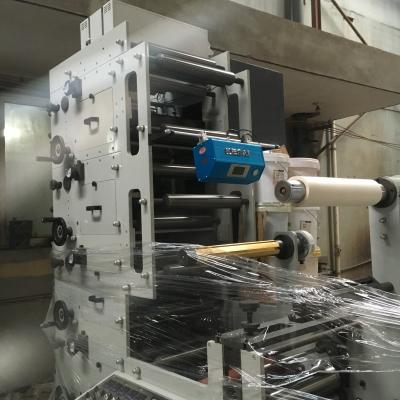 China A máquina de impressão da etiqueta adesiva do preço baixo de quatro cores de Ruian Factroy 6 ajusta o sistema de secagem UV à venda