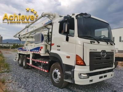 China Schwing Used ZOOMLION Concrete Pump Truck 30M horizontal conveying distance for sale