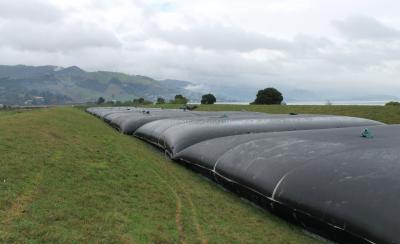 China Woven Geotextile Dewatering Tubes For Coastal Protection for sale