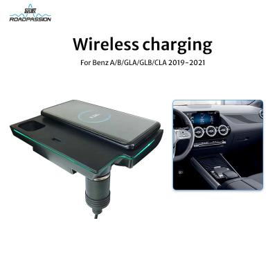 China BENZ GLA GLB CLA Car Wireless Charging Pad Smart Car Wireless Charger Bracket for sale
