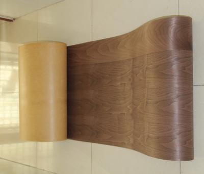 China Sliced Natural American Walnut Wood Veneer Rolls With Fleece Backed for sale