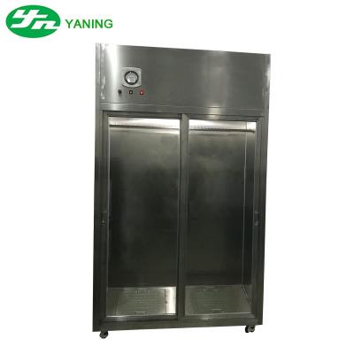 China Lab Stainless Steel Clean Room Garment Cabinet With Pressure Gauge Wardrobe for sale