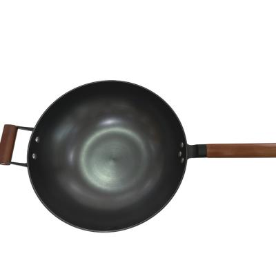 China BSCI Home Kitchen Chinese Cast Iron Skillet Cooking Wok Pan Non Stick 32cm for sale