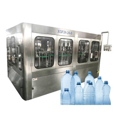 Chine 5 L machine de remplissage de baril de l'eau minérale, chaîne de production remplissante de l'eau à vendre