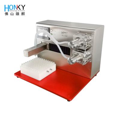 China Tipo de escritório Máquina automática de enchimento de tubos de amostragem de perfumes de 2 ml com bomba de pistão cerâmica para enchimento de amostras de perfumes à venda