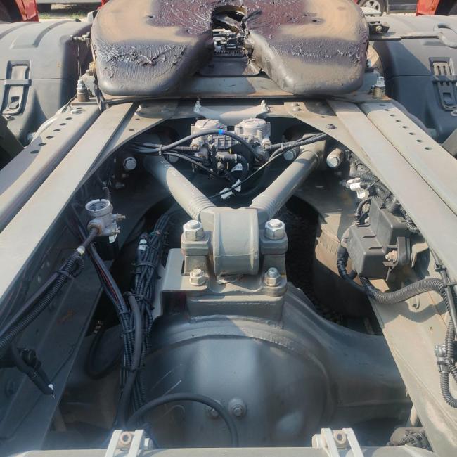 540HP Shandeka G7h Heavy-Duty Tractor Truck