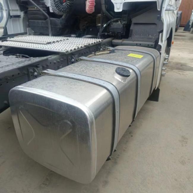 High Performance Diesel Tractor Truck for Efficient Agricultural Tasks