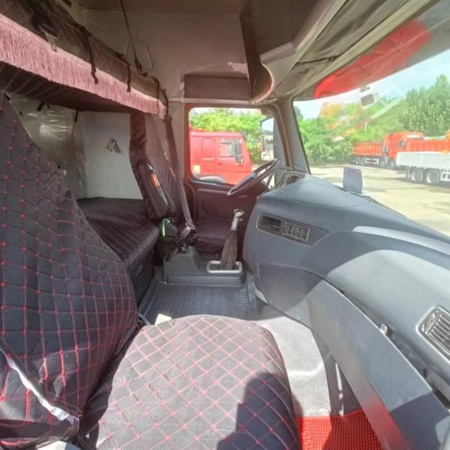 Transport Truck Parts for Heavy Duty Shacman Tractor with Air Suspension Seat