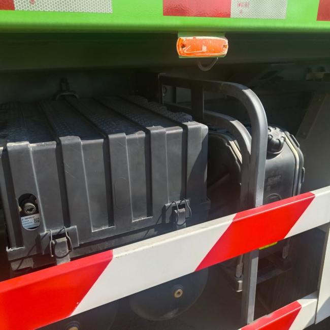 Heavy Duty Truck Delong M3000s Dump Truck 430HP China