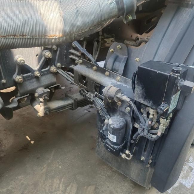 Truck Mixer for Efficient Concrete Mixing on Construction Sites