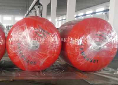 中国 D2m*L3.5m停泊の保護のための明るいPUの皮のエヴァの泡が充填されたフェンダー 販売のため