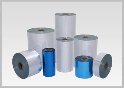 中国 50mic単層ポリ塩化ビニール熱収縮フィルム、小型の収縮の袖のための適用範囲が広いポリ塩化ビニールのフィルム 販売のため