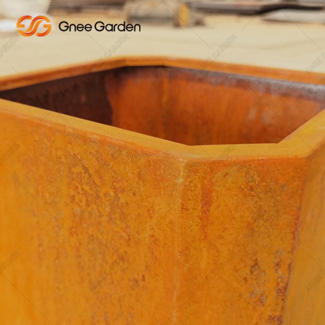 Factory Customize Corten Steel Garden Planting Box Large Flower Pots