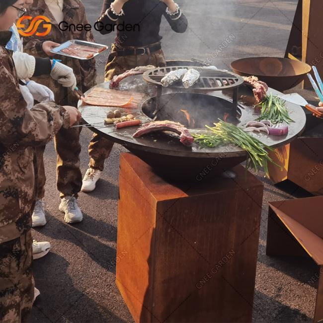 Family And Friends Corten Steel BBQ Steel Outdoor Rust Corten Steel Grill Brasero Barbecue Grill