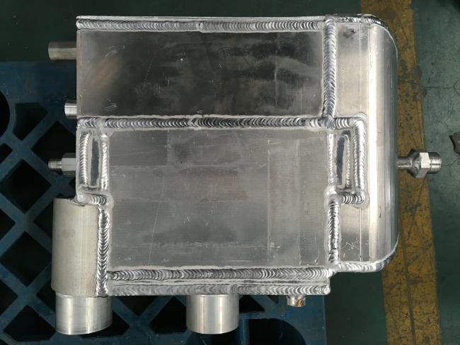 Aluminum Plate-Fin Evaporator for Power Transmission and Transformation Systems