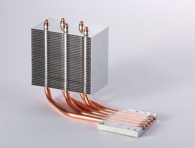 中国 熱電冷却のための銅が付いているHeatpipe CPUのアルミニウム脱熱器 販売のため