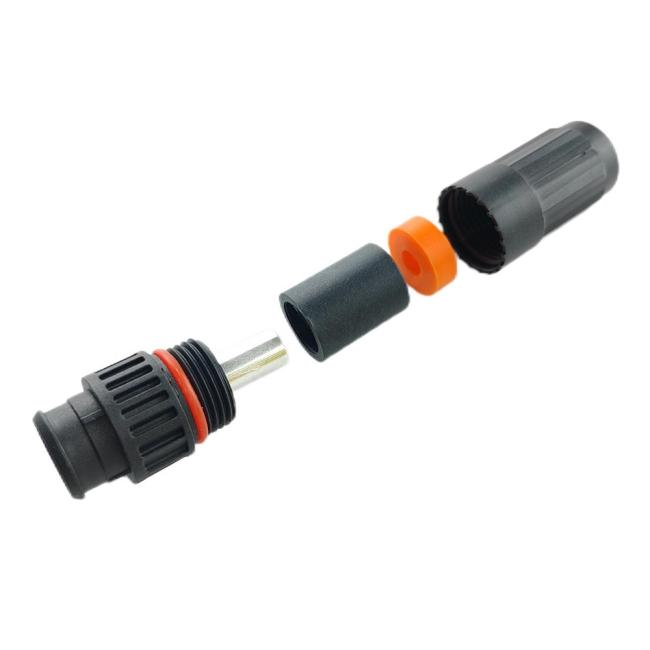 1000V DC In-line Socket
