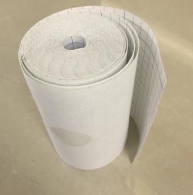 China Cotton Polyester Medical Adhesive Tape Non Woven Adhesive Fixing Tape Roll for sale