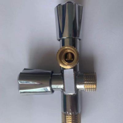 中国 new arrival double handle copper lead the industry 3 way angle valve 販売のため