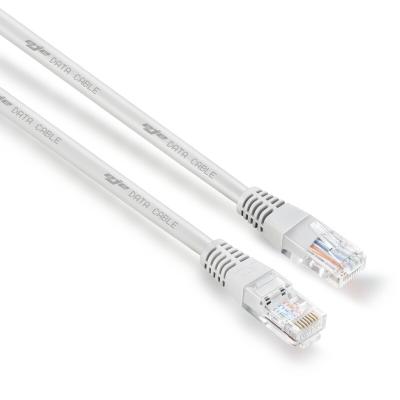 Chine Emballage en vrac câble Cat5e non blindé câble Ethernet Cat5e blanc 1m-30m à vendre