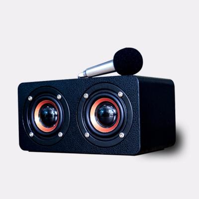 China Orador sem fio a pilhas de múltiplos propósitos, orador de Bluetooth com OEM do microfone à venda
