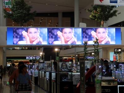 Chine P6 d'intérieur de haute résolution a mené des écrans polychromes pour la publicité commerciale à vendre