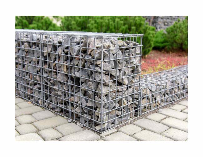 Galvanized Steel Gabion Fence installation example