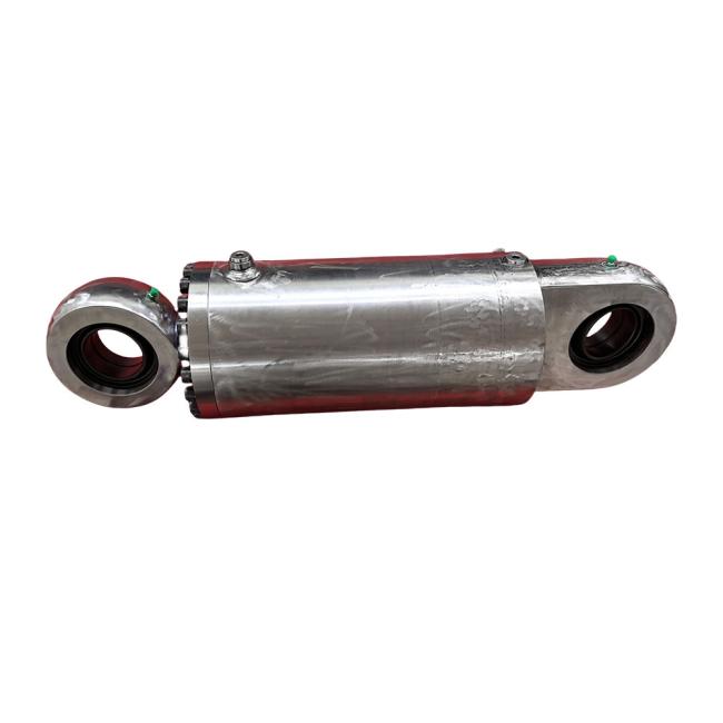 Packaged hydraulic cylinders ready for shipment